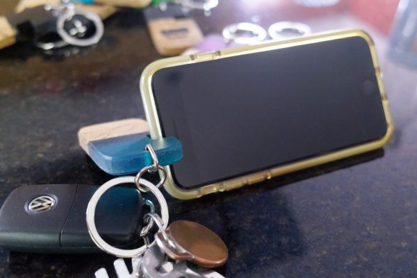 DAMA Designs Phone Stand Keyring with Phone Attached