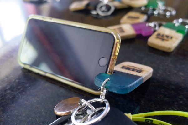 DAMA Designs Phone Stand Keyring with Phone Located