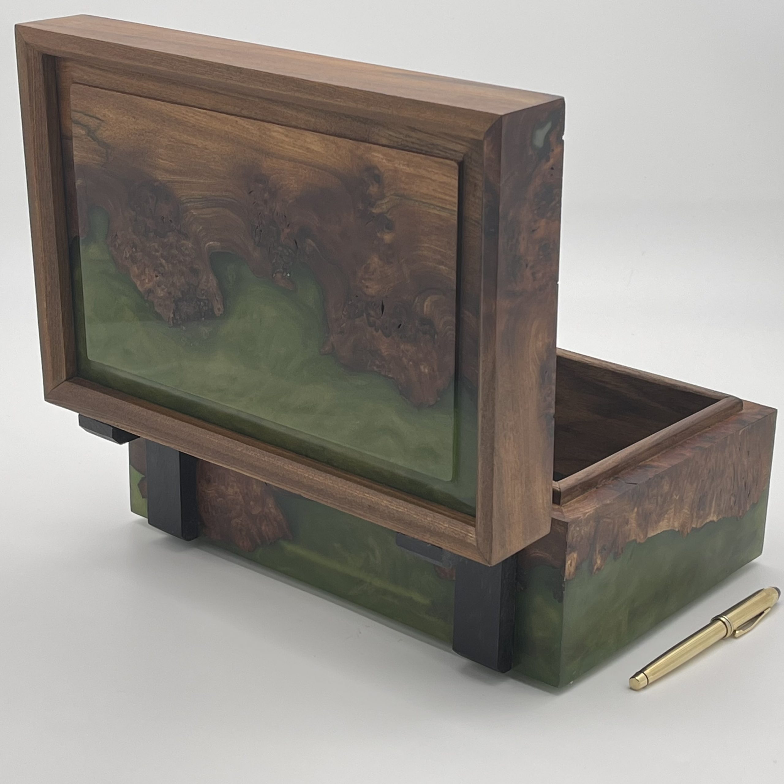 Burr Elm and Green Resin Box from The Side and Back