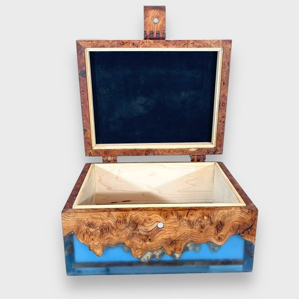 Burr Elm and 'Sea Glass' Keepsake Box - Image 4